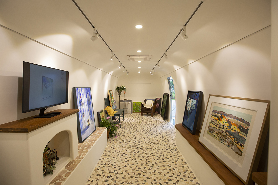 “The Original Home Gallery” Interior
